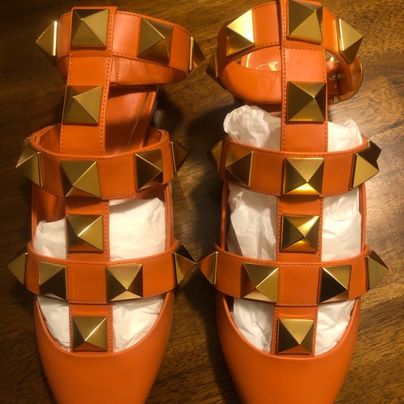 NIB $1100 VALENTINO Roman Stud Ankle-cuff Leather Ballerinas In Orange Zest 37.5 - Picture 6 of 16